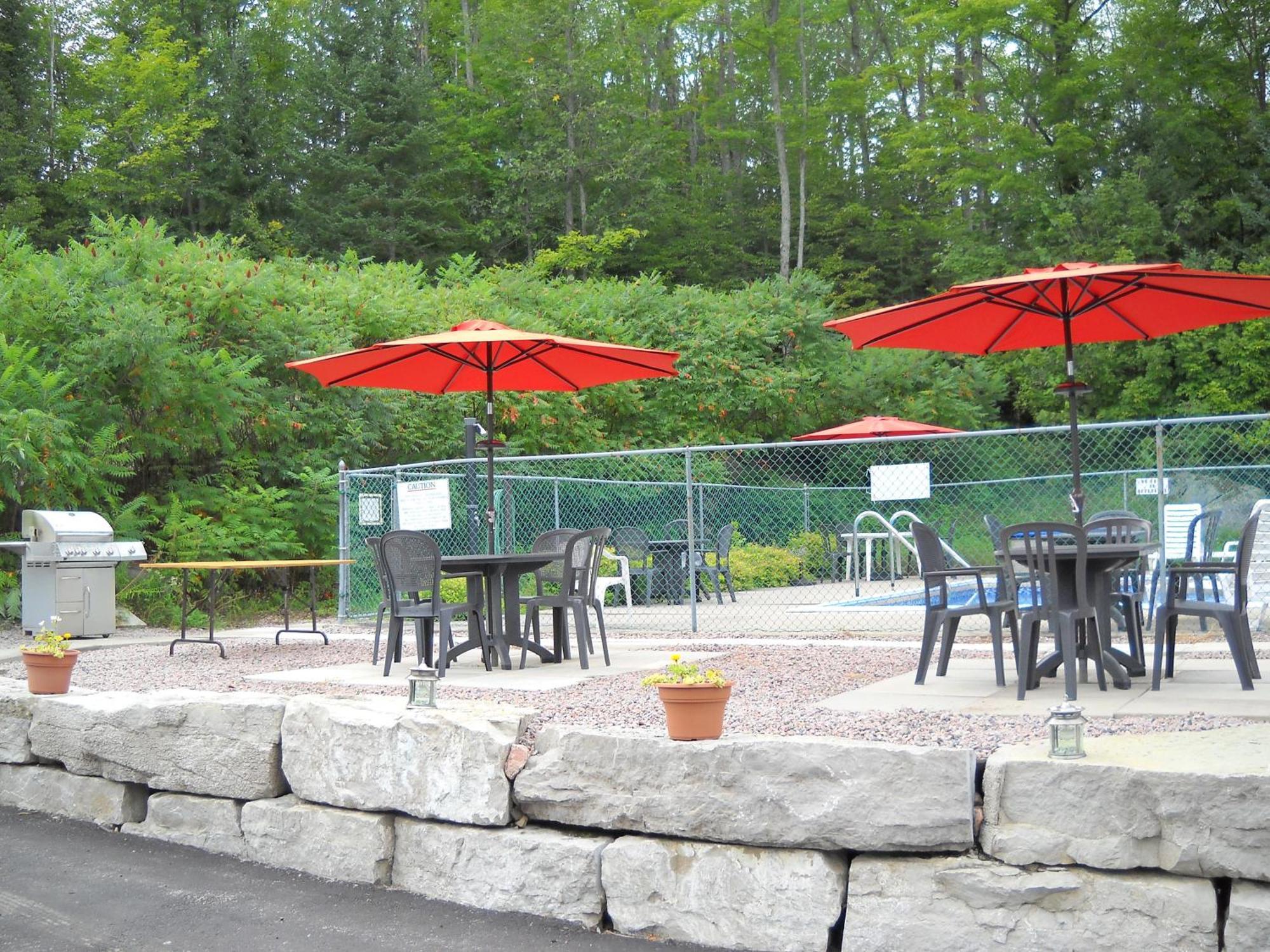 Lakeview Motel Haliburton Extérieur photo