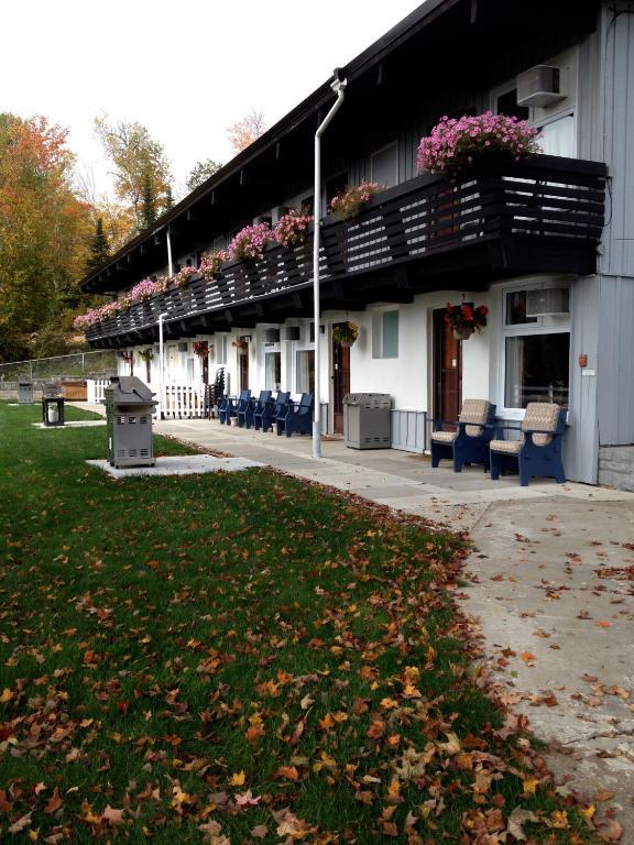 Lakeview Motel Haliburton Extérieur photo