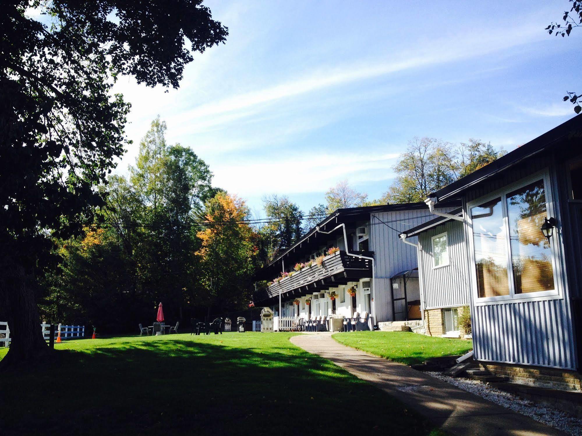 Lakeview Motel Haliburton Extérieur photo