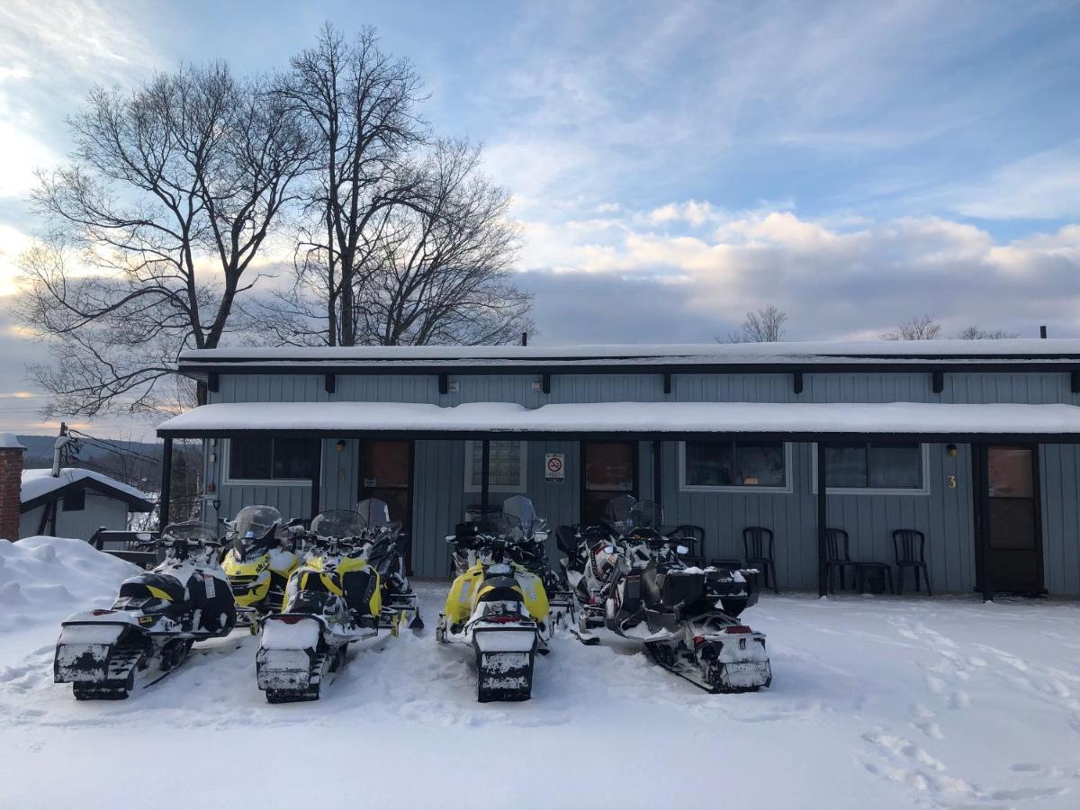 Lakeview Motel Haliburton Extérieur photo